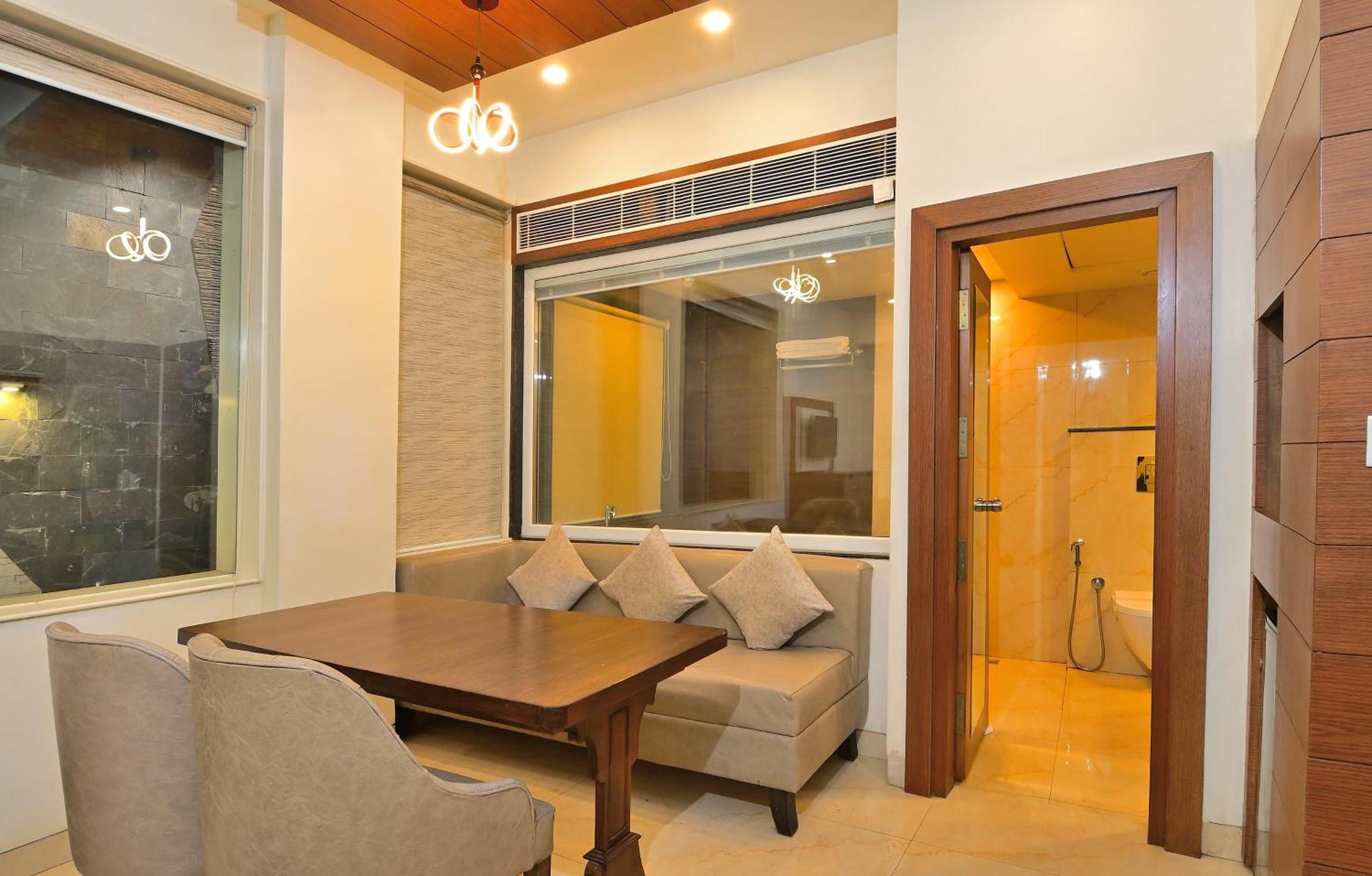 Hotel Hari Piorko - New Delhi Railway Station Nova Deli Exterior foto